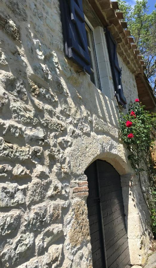 Gite De Charme Avec Piscine Montpezat-de-Quercy Luaran gambar